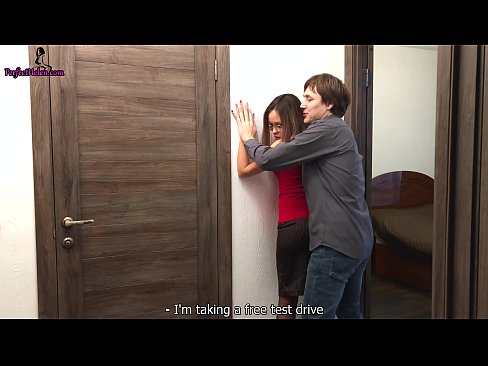 ❤️ Ko te Kaihokohoko Sexy ka whakakorikori i tana Topanga me te whanako i a ia e hoko ana i tana whare noho - Krempai ❤ ataata porn i porn mi.porn33.top ❤